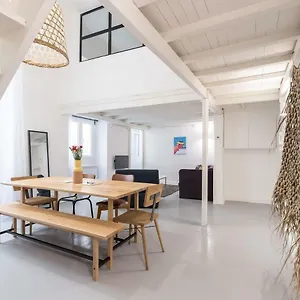Prefecture Duplex - Old Town Apartment